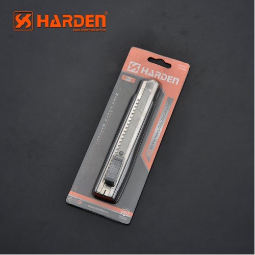 Профессиональный универсальный нож в оцинкованном корпусе HARDEN 18мм 570302
