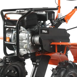 Patriot Мотоблок бензиновый Урал (колеса Extreme)