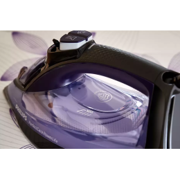 PHILIPS Утюг 2500W PerfectCare GC3925/30