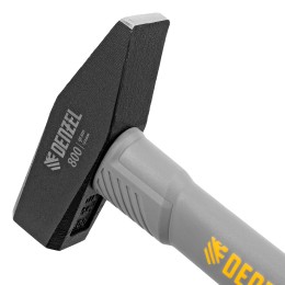 Denzel Молоток слесарный, 800 г, кованый, фибергласовая рукоятка c TPR покрытием 10488