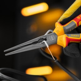 Denzel Длинногубцы прямые, диэлектрические рукоятки до 1000 В, трехкомпонентные рукоятки, 205мм 17305