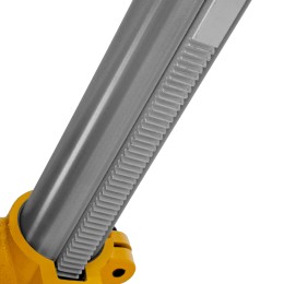 Denzel Станок сверлильный радиальный DDM-550R, 550 Вт, 16 мм, 12 ск., настольный 95323