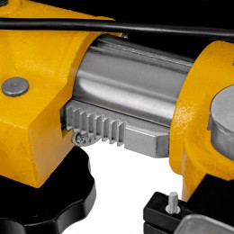 Denzel Станок сверлильный радиальный DDM-550R, 550 Вт, 16 мм, 12 ск., настольный 95323