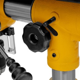 Denzel Станок сверлильный радиальный DDM-550R, 550 Вт, 16 мм, 12 ск., настольный 95323