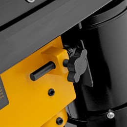 Denzel Станок сверлильный DDM-350L, 350 Вт, 13 мм, 5 ск., лазер, настольный 95321