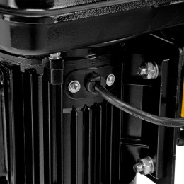 Denzel Станок сверлильный радиальный DDM-550R, 550 Вт, 16 мм, 12 ск., настольный 95323