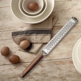 MAESTRO Тёрка из высококачественной нержавеющей стали MR-1192