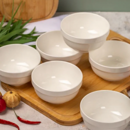 DOMENIK Салатник 18см Basic DMD009