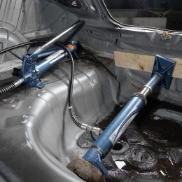 Stels Растяжка гидравлическая, 10 т, набор из 17 предметов, 7 сменных насадок, в пластиковом кейсе 51355