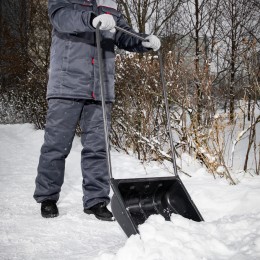 Сибртех Движок для уборки снега пластиковый, 570 х 470 х 1300 мм, стальная рукоятка 615925