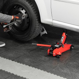 Matrix Домкрат гидравлический подкатной, 2 т, 135-320 мм, в пласт. кейсе  51083