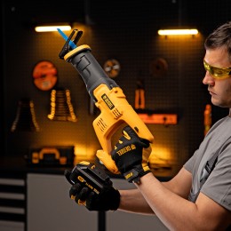 Denzel Пила сабельная аккумуляторная CRC-115 28465