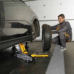 Denzel Домкрат подкатной с фиксатором 2,5 т 51233