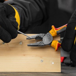 Denzel Плоскогубцы диэлектрические 180 мм 17086