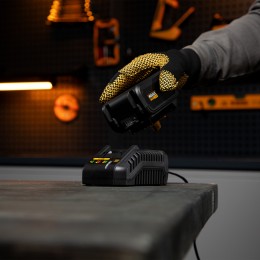 Denzel Устройство зарядное для аккумуляторов IBC-18-2.3 28453