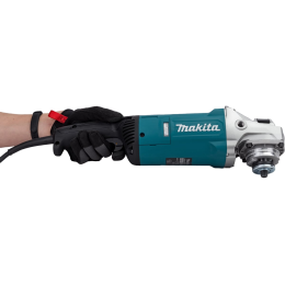 Makita УШМ GA 7082