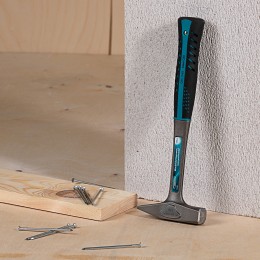 Gross Молоток слесарный, цельнокованый, трехкомпонентная рукоятка, 300 г 10400