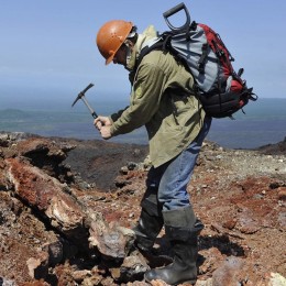 Matrix Кирка MINI 400 г, фибергласовая обрезиненная рукоятка 385 мм 21828