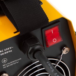 Denzel Аппарат инверторный дуговой сварки DS-200 Compact, 200 А, ПВ 70%, диаметр электрода 1.6-5 мм 94373