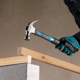 Gross Молоток-гвоздодер, 450 г, фибергласовая трехкомпонентная рукоятка 10475