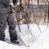 Движок для уборки снега оцинкованный, 750х420х1120 мм, усиленный, стальная рукоятка,Россия, Сибртех 61497