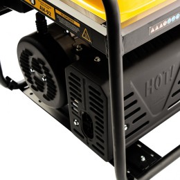 Denzel Генератор бензиновый GE 7900, 6.5 кВт, 220 В/50 Гц, 25 л, ручной пуск 94638