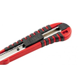 Matrix Нож, 9 мм, выдвижное лезвие, металлическая направляющая, эргономичная двухкомпонентная рукоятка 78937