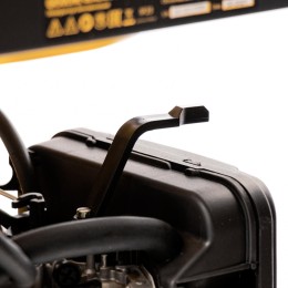 Denzel Генератор бензиновый GE 6900, 5.5 кВт, 220 В/50 Гц, 25 л, ручной старт 94637