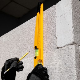 Denzel Уровень литой, 600 мм, 2 глазка, ударные площадки 34935