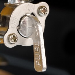 Denzel Генератор бензиновый PS 25, 2.5 кВт, 230 В, 15 л, ручной стартер 946814