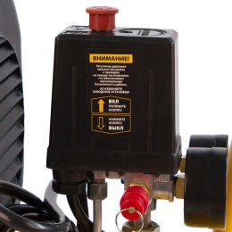 Denzel Компрессор воздушный DLC1300/24 безмасляный 1.3 кВт, 24 литра, 206 л/мин 58171