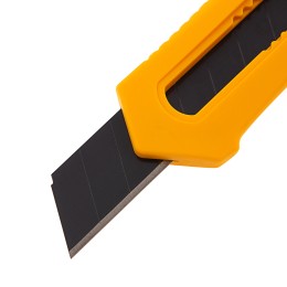 Denzel Нож, 18 мм, сменное лезвие, SK4, облегченный корпус, нажимной фиксатор// 78941