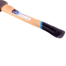 Барс Топор плотницкий, кованый, деревянная рукоятка, 1000 г, пескоструйное покрытие полотна 21656