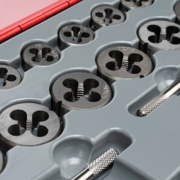 Matrix Набор метчиков и плашек М2-М18, 110 шт, металлический кейс 773110