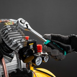 Stels Набор торцевых головок, 1/2", головки 10 - 22 мм, с трещот. ключом, CrV,11 предметов 14127