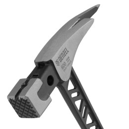 Denzel Молоток кровельщика 600 г, цельнокованый, боек с магнитом, двухкомп. обрезин. рук-ка 10623