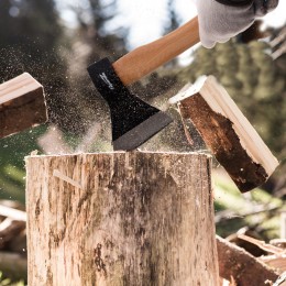 Sparta Топор, 600 г, в сборе, кованый, деревянное топорище 21605