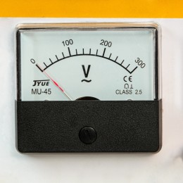 Denzel Генератор дизельный DD6300Е, 5.0 кВт, 220 В/50 Гц, 15 л, электростартер 94657