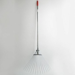 DELTA Грабли веерные регулируемые с ручкой ТД 61 0006