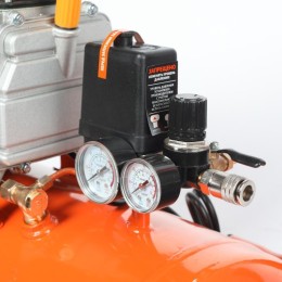 PATRIOT Компрессор EURO 50-260К, набор пневмоинструмента KIT 5B, 1,8 кВт
