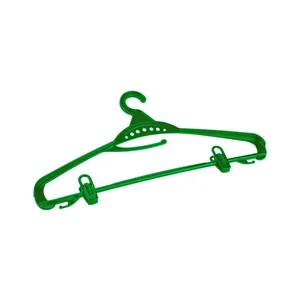 АЛЬТЕРНАТИВА Вешалка-плечики с прищепкой 52-54 р. М 589 микс