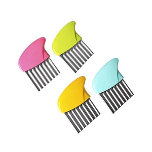 Libra-plast Нож волнистый для фигурной нарезки овощей и фруктов HL-51