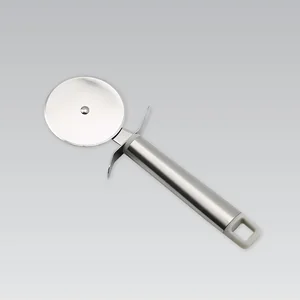 MAESTRO Нож д/пиццы нерж 21,8*7,8 MR-1506