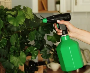 ELECTROLITE Опрыскиватель акк. BS-1.0( бак 1л, 0,4бар,  0,28л/мин, 1.2А.ч, дальн.разбрызг. 5м)