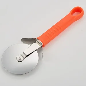 WEBBER Резак для пиццы и теста BE 5292 коралловый