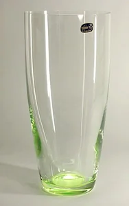 BOHEMIA Ваза Зеленое дно 250мм. 82562/250/D4662