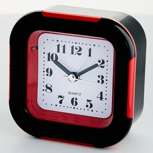 DELTA Будильник 9x4,5х9,5см DT8-0015 с подсветкой, красный