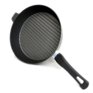 МЕЧТА Сковорода гриль 260мм с пластиковой ручкой АП 18401