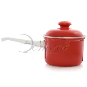 ЭСТЕТ Ковш 1,5л красный с крышкой ЭТ-72205