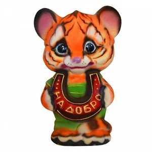 DELTA Копилка 25 см ТИГР С ПОДКОВОЙ флок АК-29419